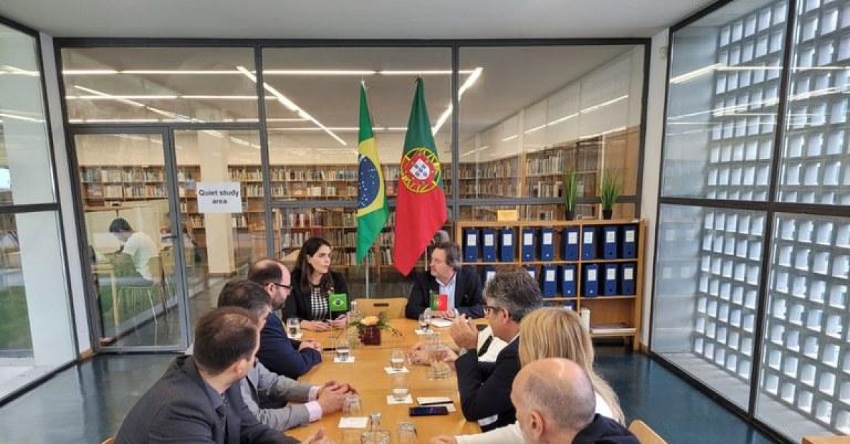 MEC cumpre missão em Portugal e debate regulamentação do ensino superior no Brasil